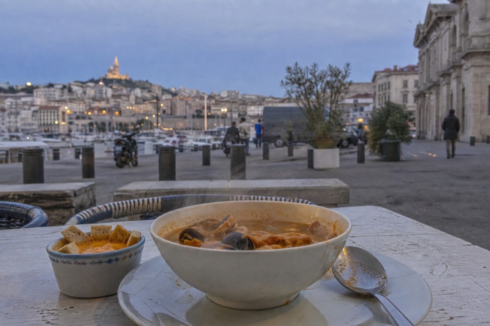 Bouillabaisse served with rouille, no text, no logos, no people